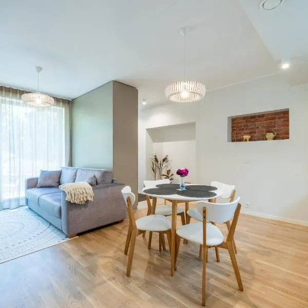 A&A Luxury Apartment with garden, hotel em Tartu