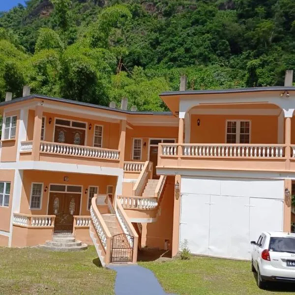 The Seclusive Mansion, хотел в Розо