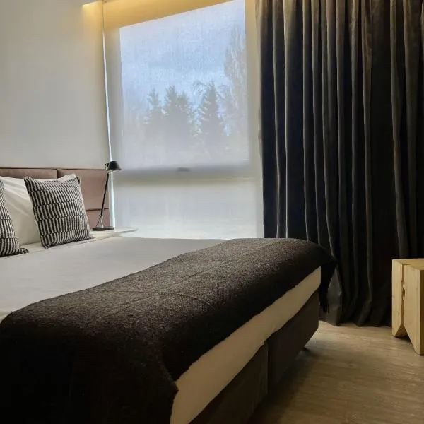 CASA CHICA, hotel El Calafatéban