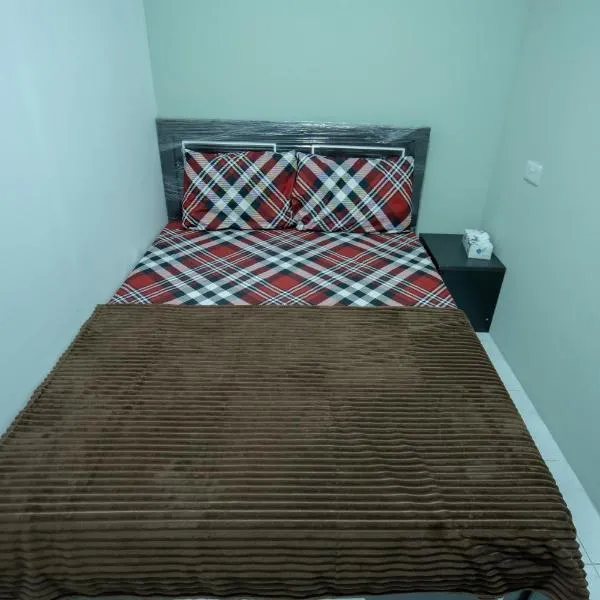 Nest Room for Solo or couple, hotel Muşaffaḩ városában