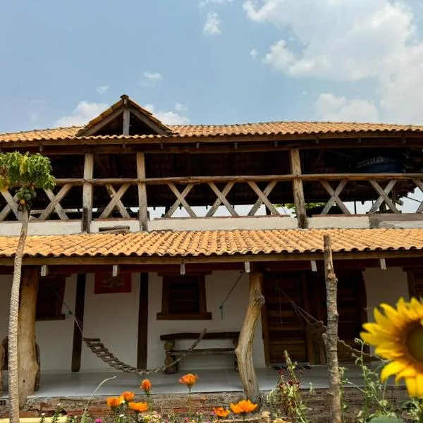 Pousada Peraputanga, khách sạn ở Estivado