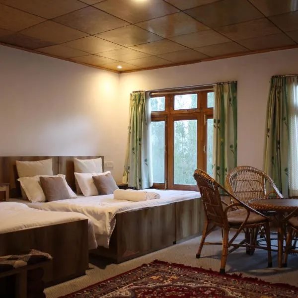 Karma Lodge Leh, hotel in Leh