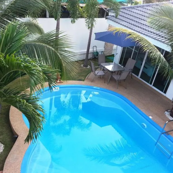 Coconut Palms, hotell sihtkohas Kantharawichai