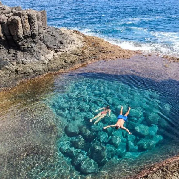 Sixtwelve, ξενοδοχείο σε El Matorral