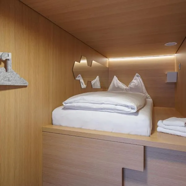 The Lab Capsule, hotel i Thun