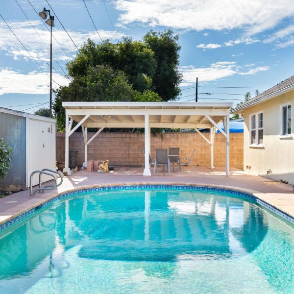 Valley Ranch With Pool, Los Angeles