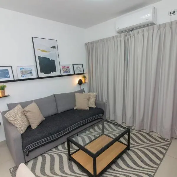 Divino departamento con garage、コリエンテスのホテル