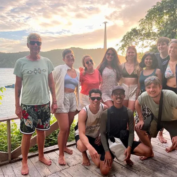 The Vibe House - Chillout Hostel, hotel in Phu Quoc