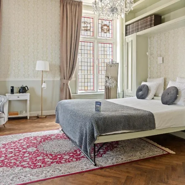 Boetiekhotel Ons Oude Raadhuis, hotel v destinaci Hooge Zwaluwe
