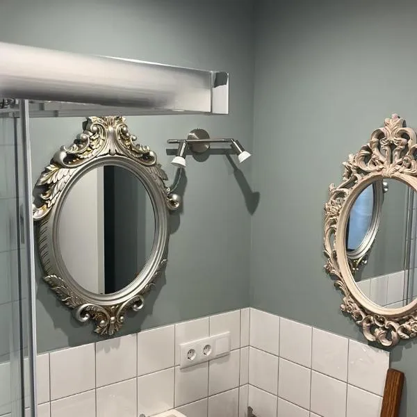 Antojos, hotel in Tardajos