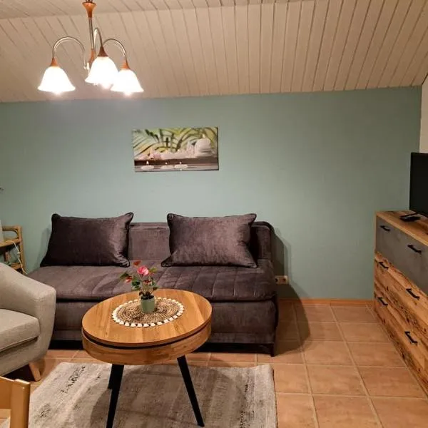 Ferienwohnung direkt am See 3, ξενοδοχείο σε Altmünster