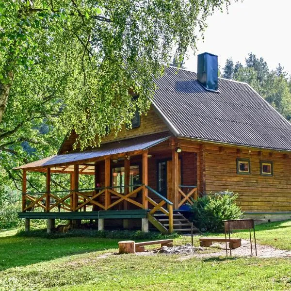 Ažuluokesos sodyba, hotel v destinaci Molėtai