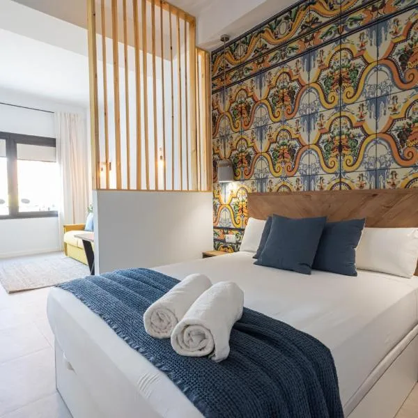 FLORIT FLATS - Stylish Valencia Ceramic Apartments with Free Bicycles by the Joaquin Sorolla Station, hotel v destinácii Valencia