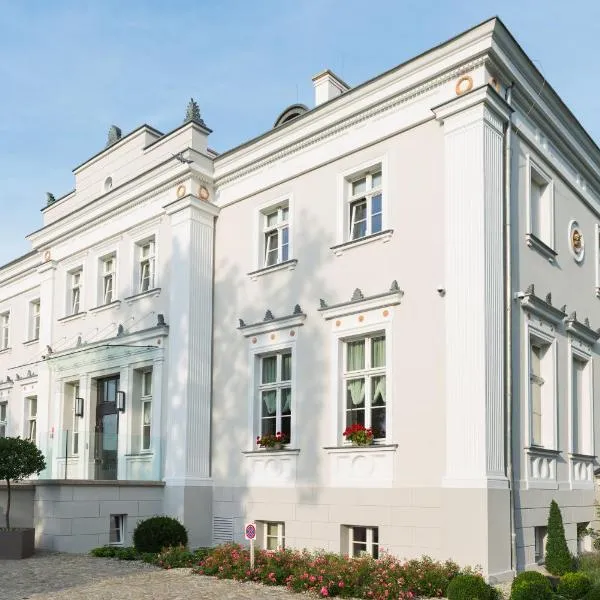 Hotel Jakubus: Wilków şehrinde bir otel