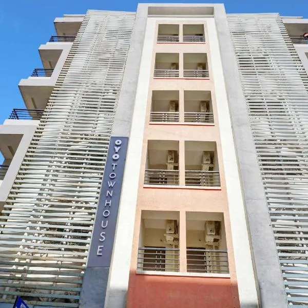 Super Townhouse Hinjewadi Phase 1, hotel in Pune