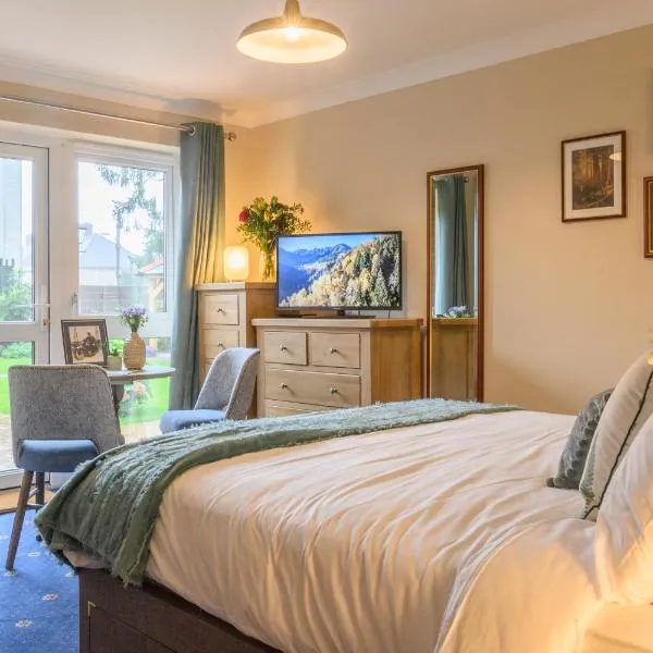 Chevrons Living, Hotel in Fordingbridge