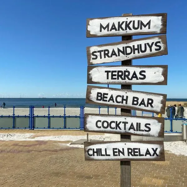 Prachtig appartement direct aan IJsselmeer en strand, khách sạn ở Makkum