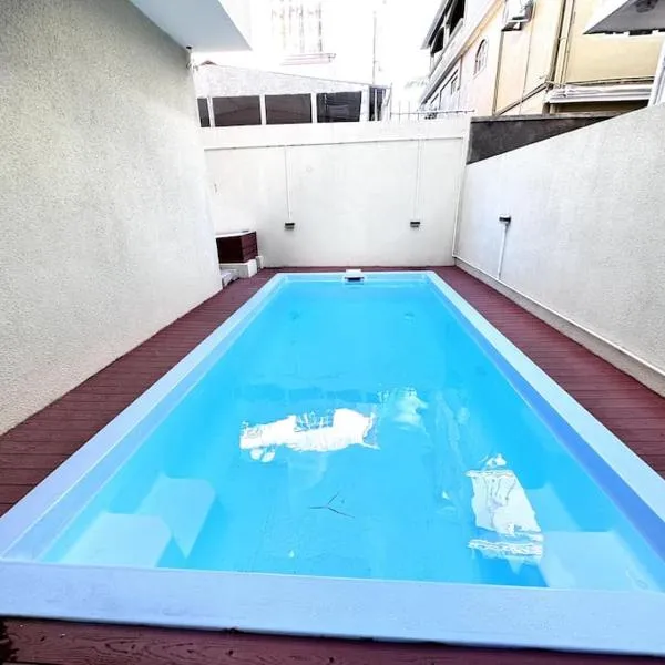 Cosy & Spacious 3 bedroom condo Flic en Flac, hotell sihtkohas Flic-en-Flac