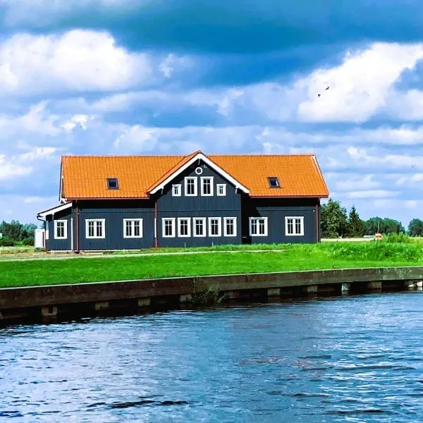 Villa Asta, hotel in Rusnė