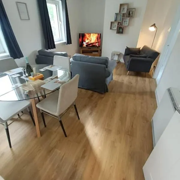 2 bed highland home base for Isle of Skye and Lochalsh, hotel i Kyle of Lochalsh