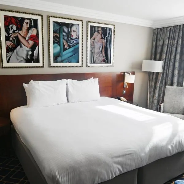 Crowne Plaza Liverpool - John Lennon Airport by IHG, hotel in Liverpool