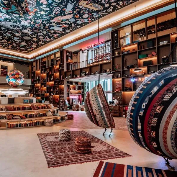 25hours Hotel Dubai One Central, hotel di Dubai