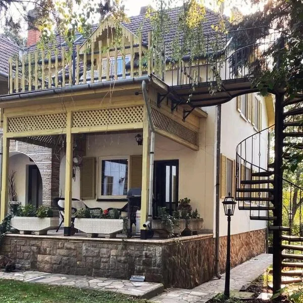 Liget Villa Szentendre, ξενοδοχείο σε Szentendre
