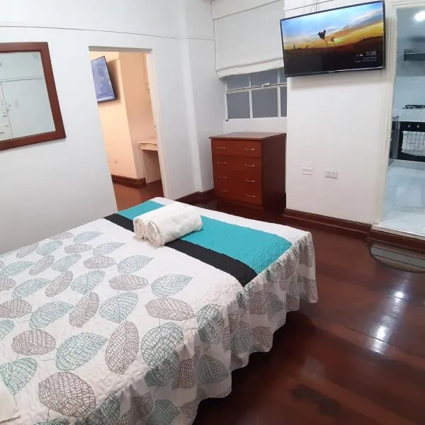 APARTAMENTO LINDO - A 2 Cuadras de la Plaza de Armas y del Palacio de Gobierno, hotell i Lima