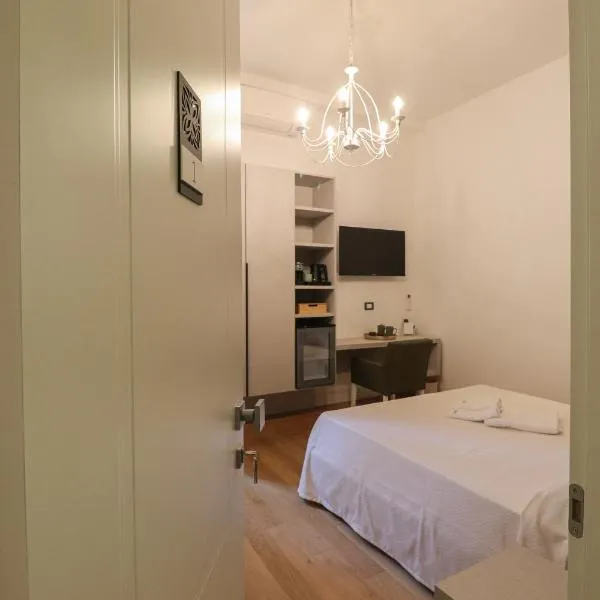 Re Di Rhome Guest House, hotel in Rome