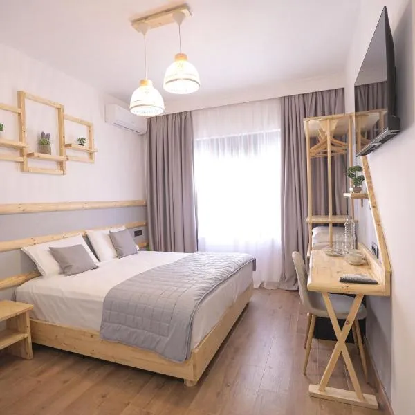 Nidum Harmony, Hotel in Tirana