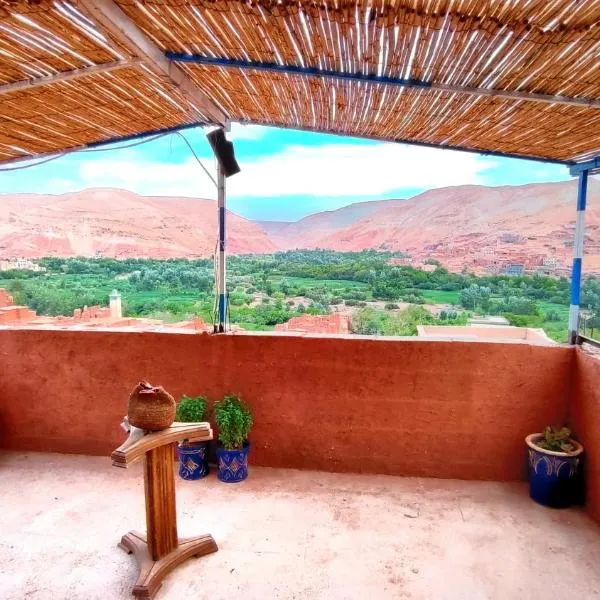 Hostel Ighounane, hotel in Ouarzazate