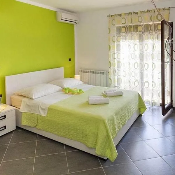 Apartman Pometo II, hotel in Poreč