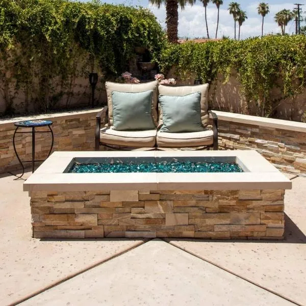 Private Casita in the Heart of Palm Desert, hotel in Palm Desert