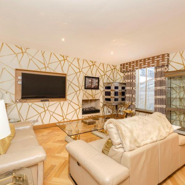 Beautiful 3bed Apt on York Place, Edimburgo