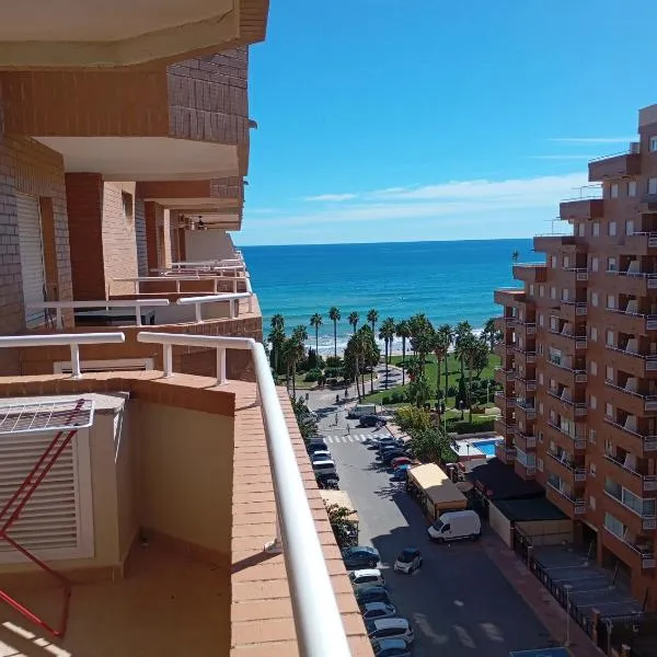 Apartamentos Laterales con Vistas al Mar - Primera Linea - Urb. Marina D'Or, hotel in Oropesa del Mar
