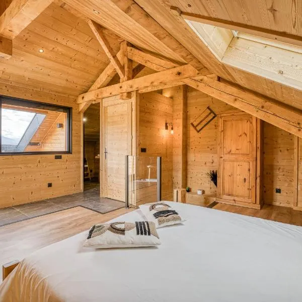 l'écureuil, chez le charpentier d'antan, la chaleur du bois, le calme de la campagne, hôtel à Epagny Metz-Tessy