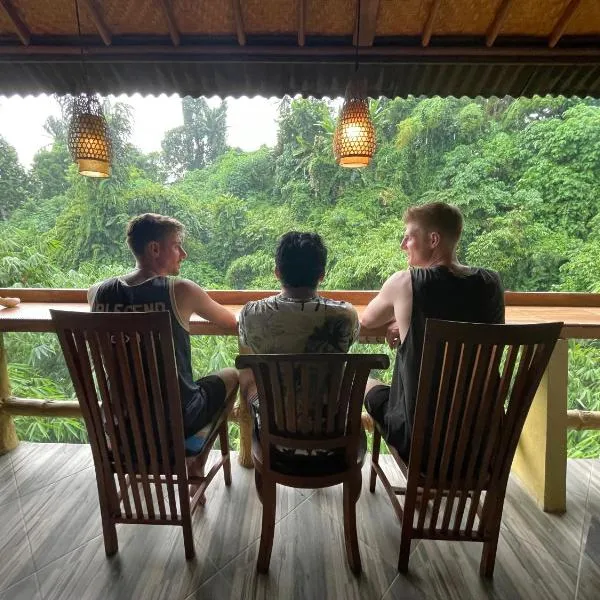 WW Backpackers, hotel v Ubudu