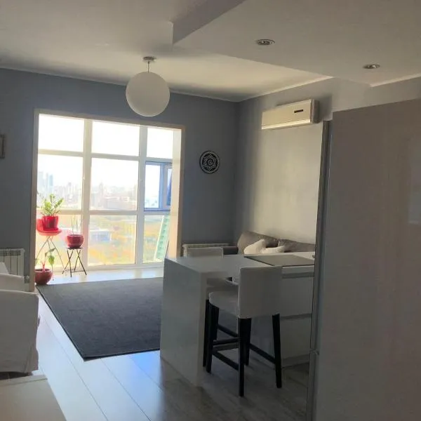 Apart-hotel Guga, hotel a Astana