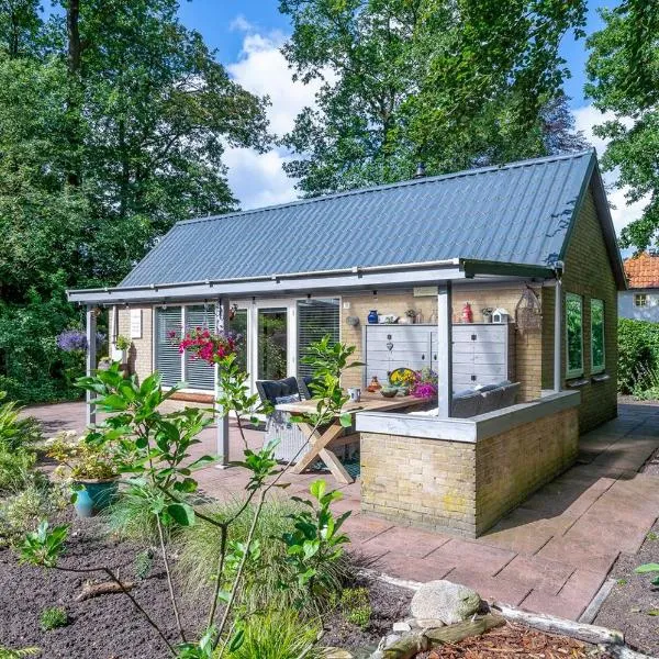 Landhuisje 31 'De Akkersteen' Bospark IJsselheide Zwolle Hattemerbroek, Hotel in Hattemerbroek