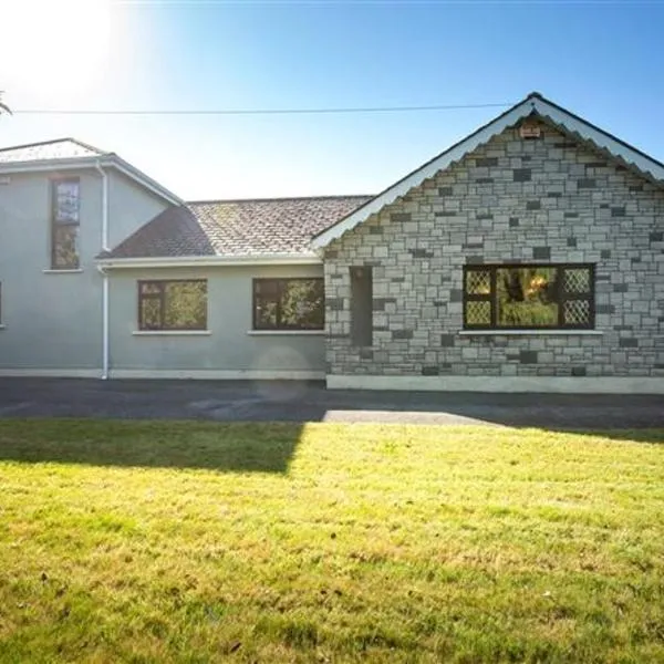 Hilltown House - Room Only, hotel in Wexford