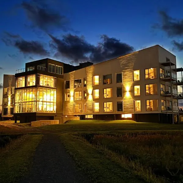Blackbush Beach Resort, hotel in Covehead