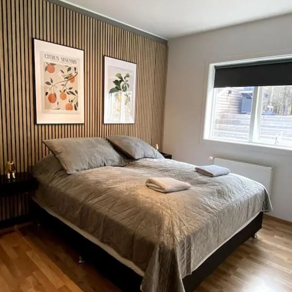 4-room spacious condo w patio, hotel i Reykjavik