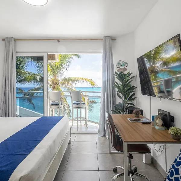 Maho Reef에 위치한 호텔 Maho Beach Front Studio Incredible View