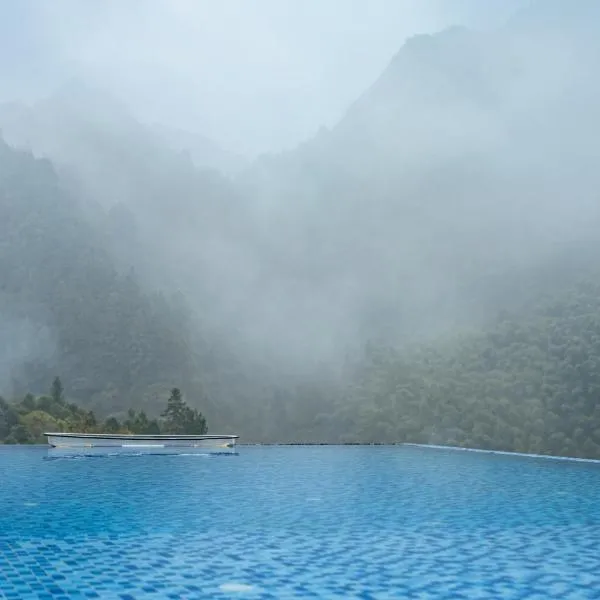 Pandora's Hilltop House Resort, hotel em Zhangjiajie