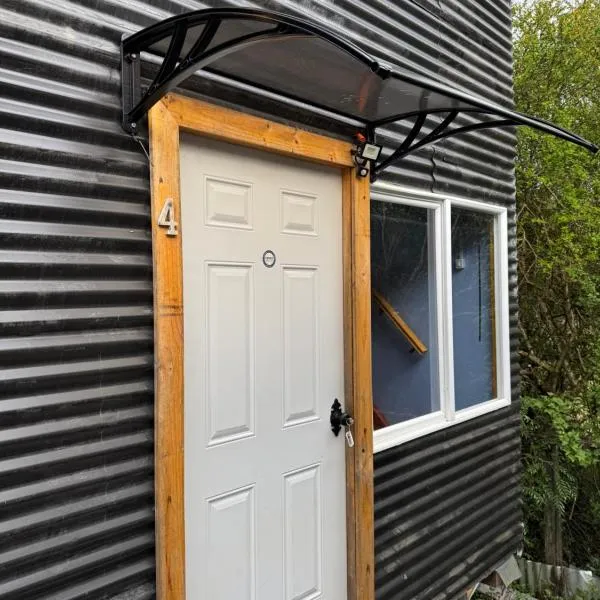 cabaña Mateo 4 nuevo,位于普尤瓦比港的酒店