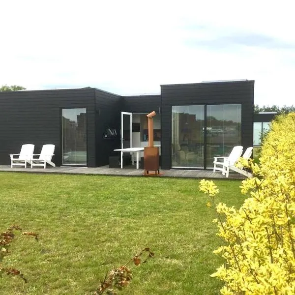 Noardewyn - Ecohuisjes Terschelling, hotel in Midsland