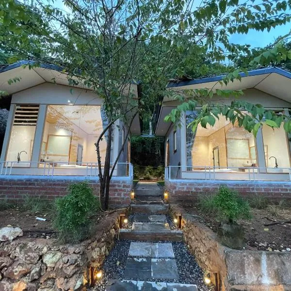 Flourish Homestay, hotel in Mộc Châu