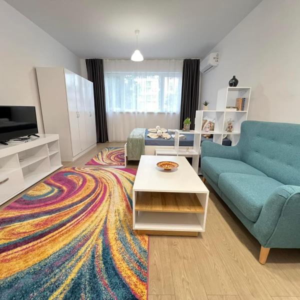 Santorini modern and cosy Apt near UNSS and NSA w WiFi, Sofie