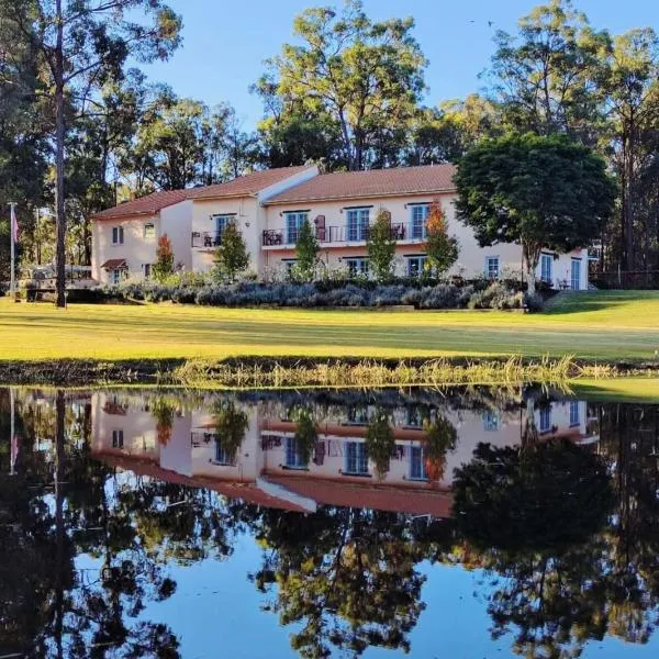 Villa Provence Estate, hotel in Pokolbin