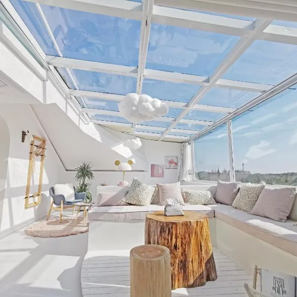 Shanghai ruochu designer Guesthouse上海若初设计师民宿--近上海浦东国际机场及迪士尼, hotel in Shanghai